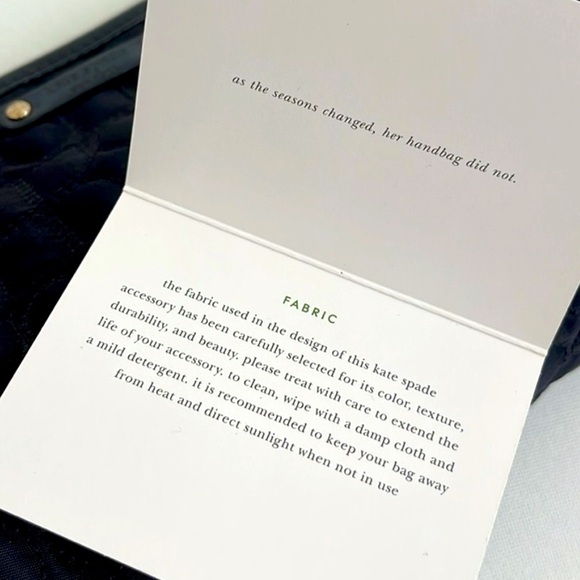 Kate Spade Lennox Hill Noel Medium Heddy Cosmetics Bag in Black New with tags! - Picture 12 of 13